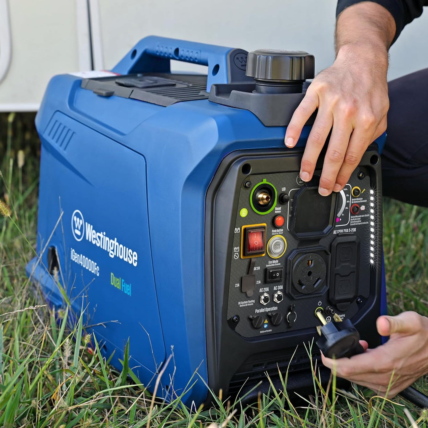 iGen4000DFc Inverter Generator - Dual Fuel with CO Sensor